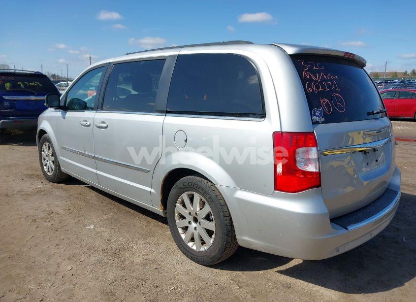 Photo 3 of 2011 Chrysler Town & COUNTRY TOURING-L (VIN 2A4RR8DG6BR682131)