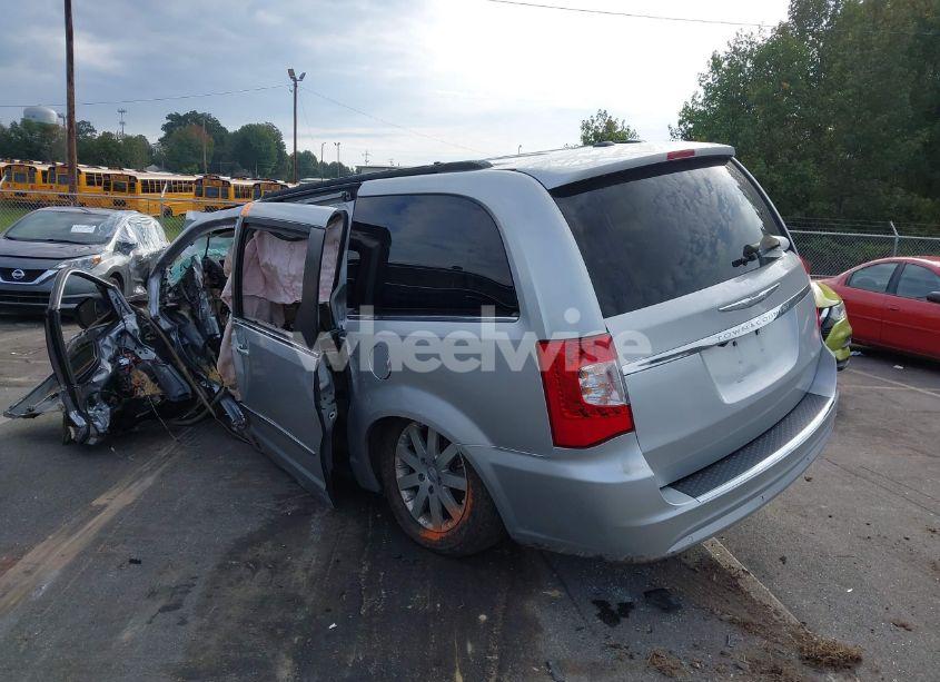 Photo 3 of 2011 Chrysler Town & COUNTRY TOURING-L (VIN 2A4RR8DG6BR716732)