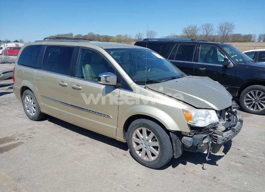 2011 Chrysler Town & COUNTRY TOURING-L (VIN 2A4RR8DG6BR781922) main photo