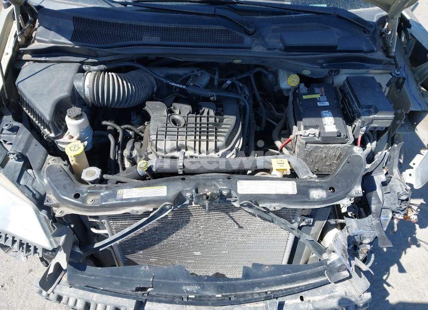 Photo 10 of 2011 Chrysler Town & COUNTRY TOURING-L (VIN 2A4RR8DG6BR781922)