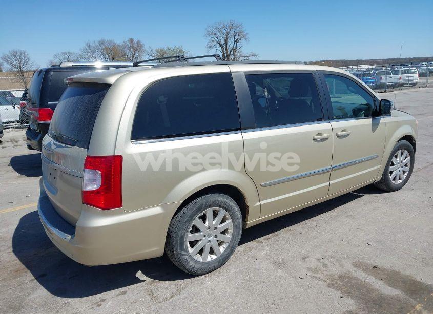 Photo 4 of 2011 Chrysler Town & COUNTRY TOURING-L (VIN 2A4RR8DG6BR781922)