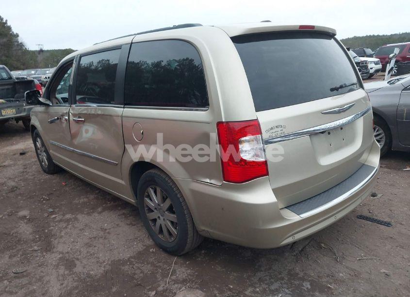 Photo 3 of 2011 Chrysler Town & COUNTRY TOURING-L (VIN 2A4RR8DG6BR797747)