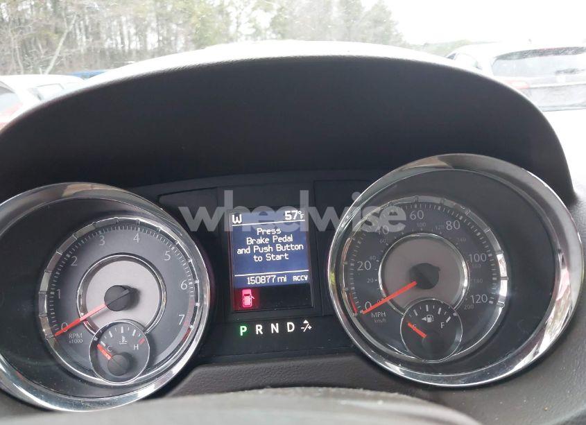 Photo 7 of 2011 Chrysler Town & COUNTRY TOURING-L (VIN 2A4RR8DG6BR797747)