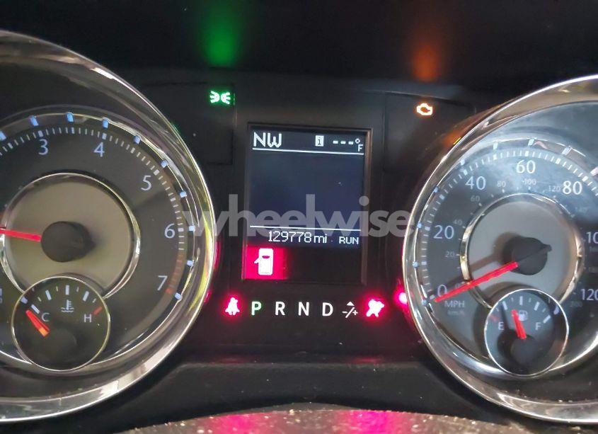 Photo 7 of 2011 Chrysler Town & COUNTRY TOURING-L (VIN 2A4RR8DG6BR798395)