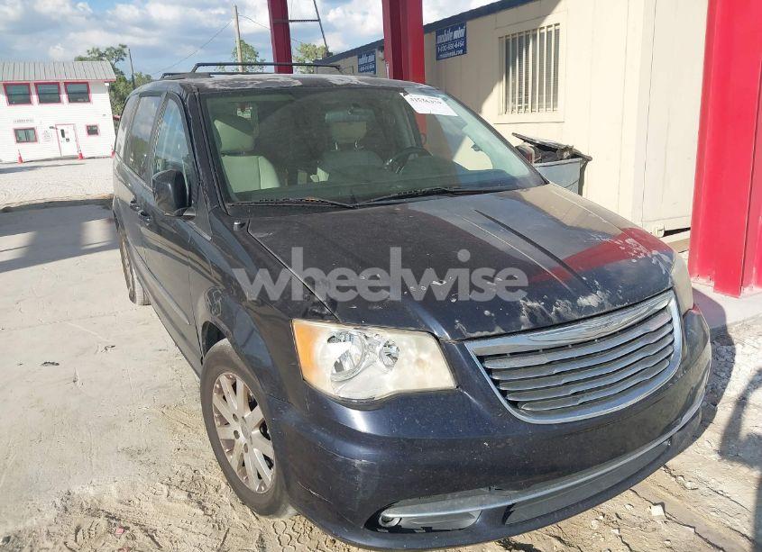 2011 Chrysler Town & COUNTRY TOURING-L (VIN 2A4RR8DG7BR655505) main photo