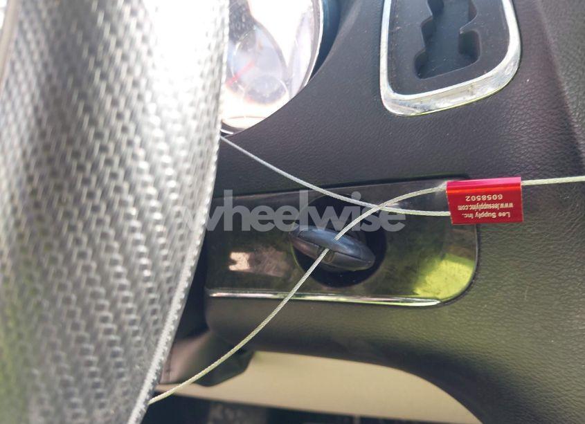 Photo 11 of 2011 Chrysler Town & COUNTRY TOURING-L (VIN 2A4RR8DG7BR655505)