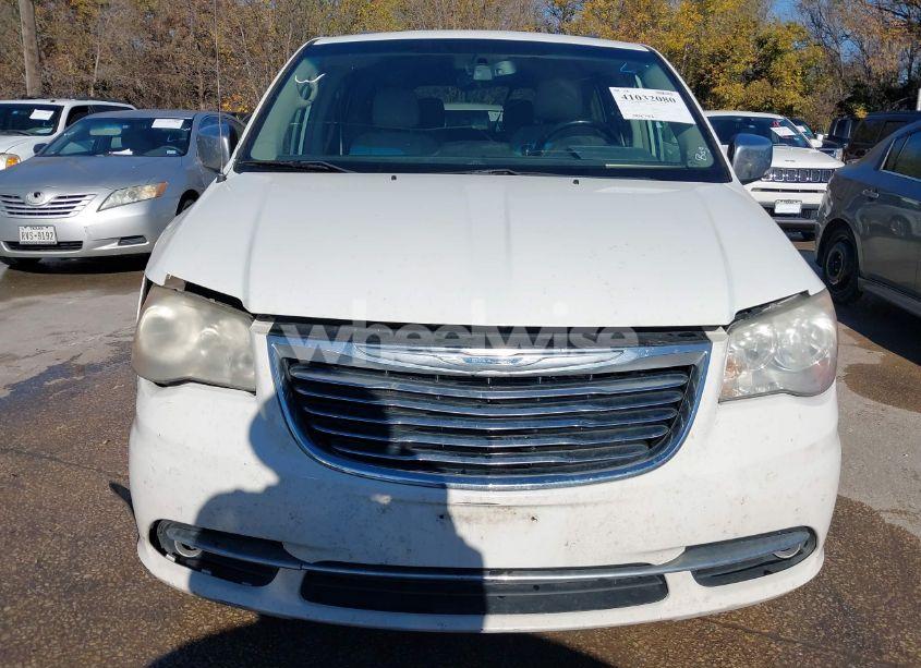 Photo 6 of 2011 Chrysler Town & COUNTRY TOURING-L (VIN 2A4RR8DG7BR759864)