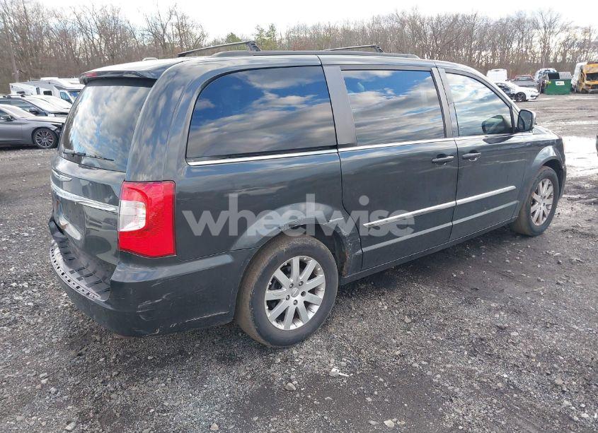 Photo 4 of 2011 Chrysler Town & COUNTRY TOURING-L (VIN 2A4RR8DG7BR784425)