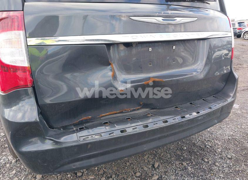 Photo 6 of 2011 Chrysler Town & COUNTRY TOURING-L (VIN 2A4RR8DG7BR784425)