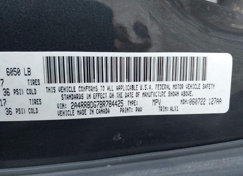 Photo 9 of 2011 Chrysler Town & COUNTRY TOURING-L (VIN 2A4RR8DG7BR784425)