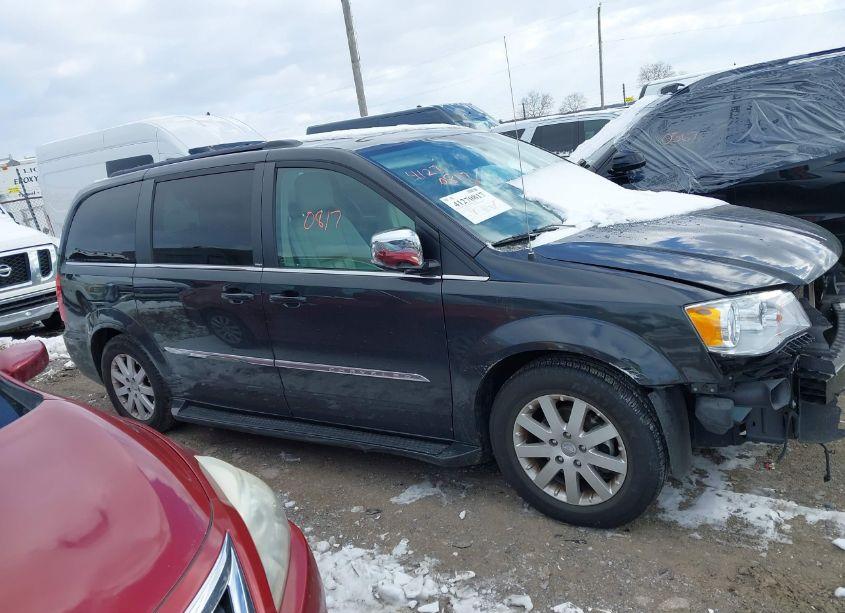 Photo 13 of 2011 Chrysler Town & COUNTRY TOURING-L (VIN 2A4RR8DG7BR798132)