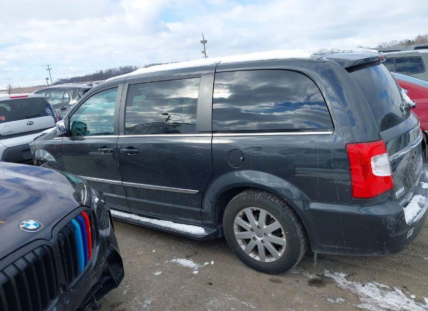 Photo 14 of 2011 Chrysler Town & COUNTRY TOURING-L (VIN 2A4RR8DG7BR798132)