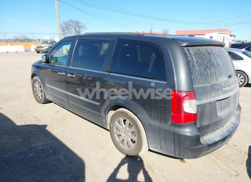 Photo 3 of 2011 Chrysler Town & COUNTRY TOURING-L (VIN 2A4RR8DG9BR754407)