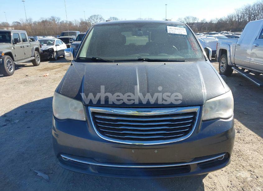 Photo 6 of 2011 Chrysler Town & COUNTRY TOURING-L (VIN 2A4RR8DG9BR754407)