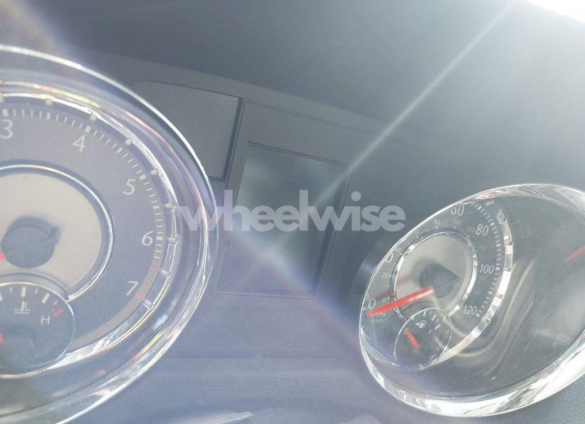 Photo 16 of 2011 Chrysler Town & COUNTRY TOURING-L (VIN 2A4RR8DG9BR758523)