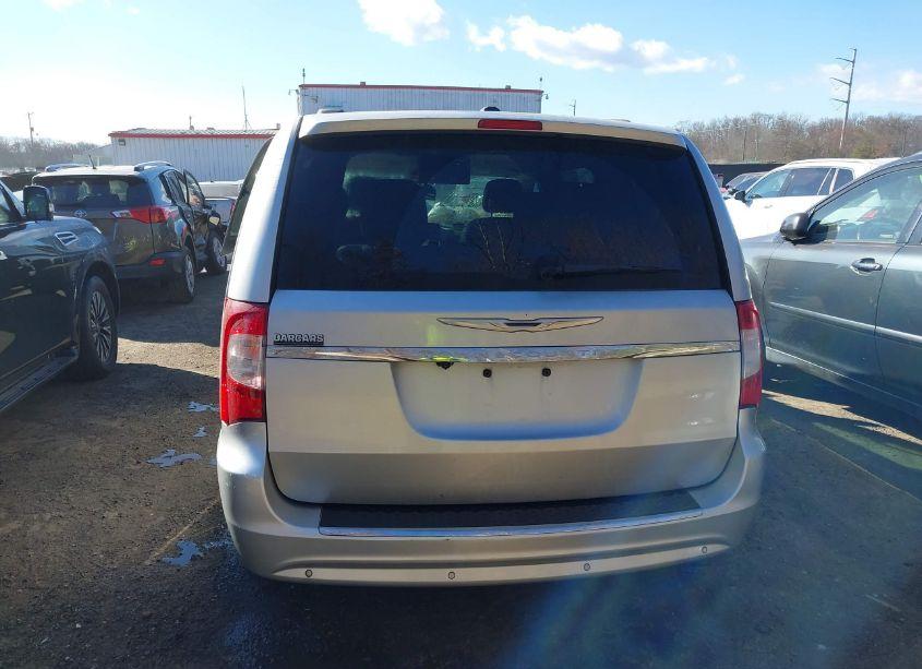 Photo 15 of 2011 Chrysler Town & COUNTRY TOURING-L (VIN 2A4RR8DG9BR758540)