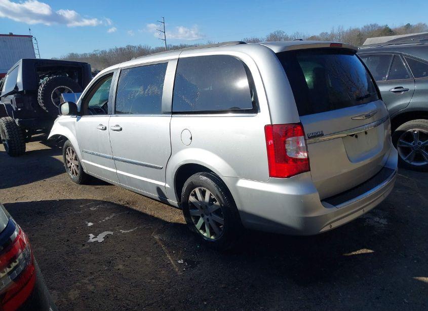 Photo 3 of 2011 Chrysler Town & COUNTRY TOURING-L (VIN 2A4RR8DG9BR758540)
