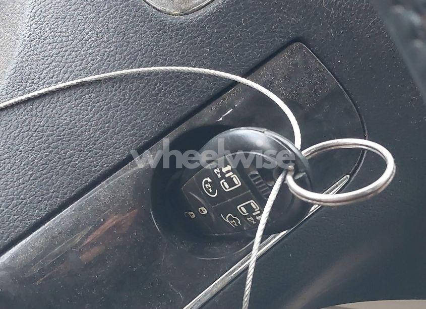 Photo 11 of 2011 Chrysler Town & COUNTRY TOURING-L (VIN 2A4RR8DG9BR783468)