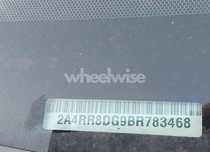 Photo 9 of 2011 Chrysler Town & COUNTRY TOURING-L (VIN 2A4RR8DG9BR783468)