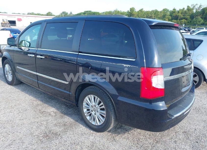 Photo 3 of 2011 Chrysler Town & COUNTRY TOURING-L (VIN 2A4RR8DGXBR749376)