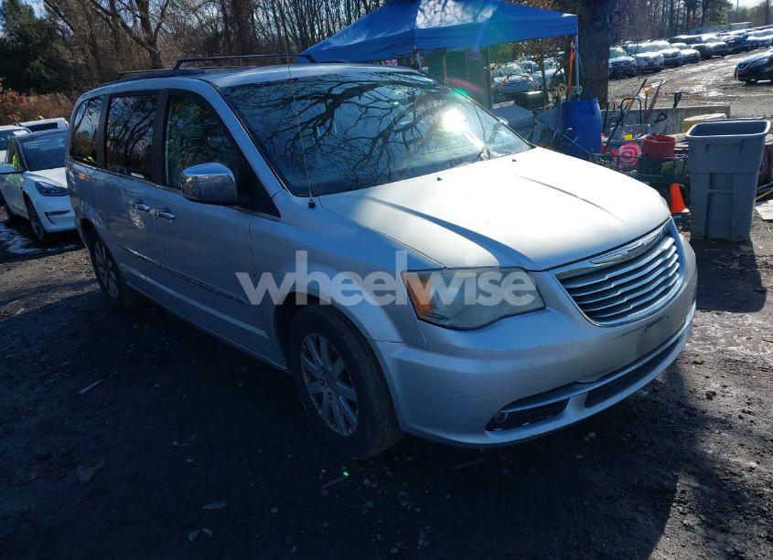 2011 Chrysler Town & COUNTRY TOURING-L (VIN 2A4RR8DGXBR782118) main photo
