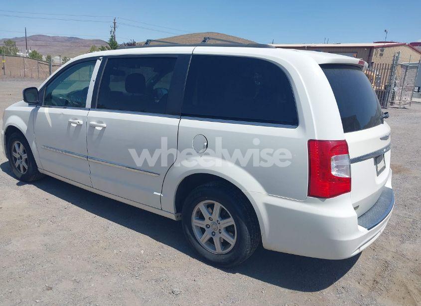 Photo 3 of 2011 Chrysler Town & COUNTRY TOURING-L (VIN 2A4RR8DGXBR796729)