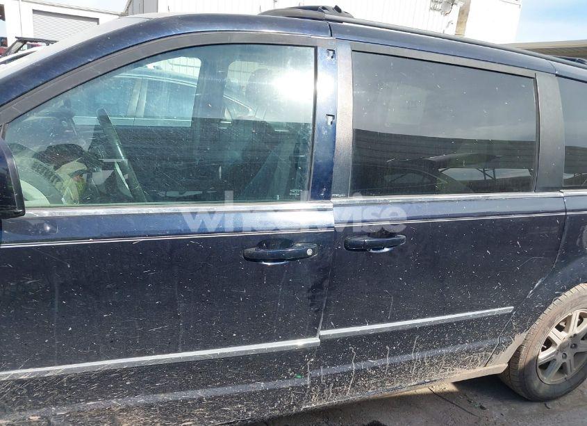 Photo 14 of 2010 Chrysler Town & COUNTRY TOURING PLUS (VIN 2A4RR8DX1AR321677)