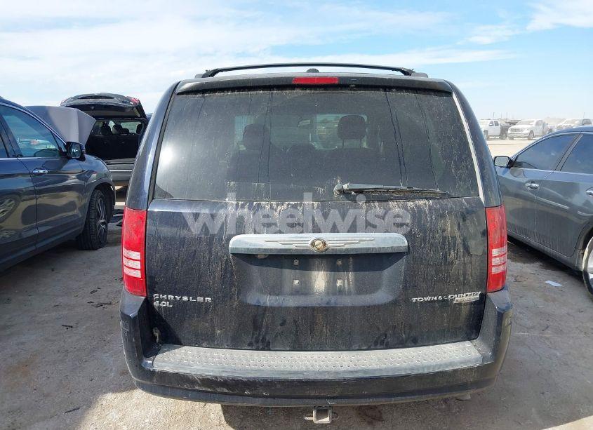 Photo 16 of 2010 Chrysler Town & COUNTRY TOURING PLUS (VIN 2A4RR8DX1AR321677)