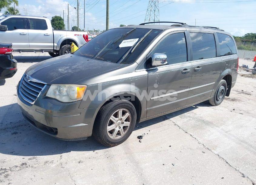 Photo 2 of 2010 Chrysler Town & COUNTRY TOURING PLUS (VIN 2A4RR8DX1AR361211)