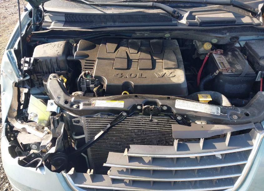 Photo 10 of 2010 Chrysler Town & COUNTRY TOURING PLUS (VIN 2A4RR8DX2AR421688)