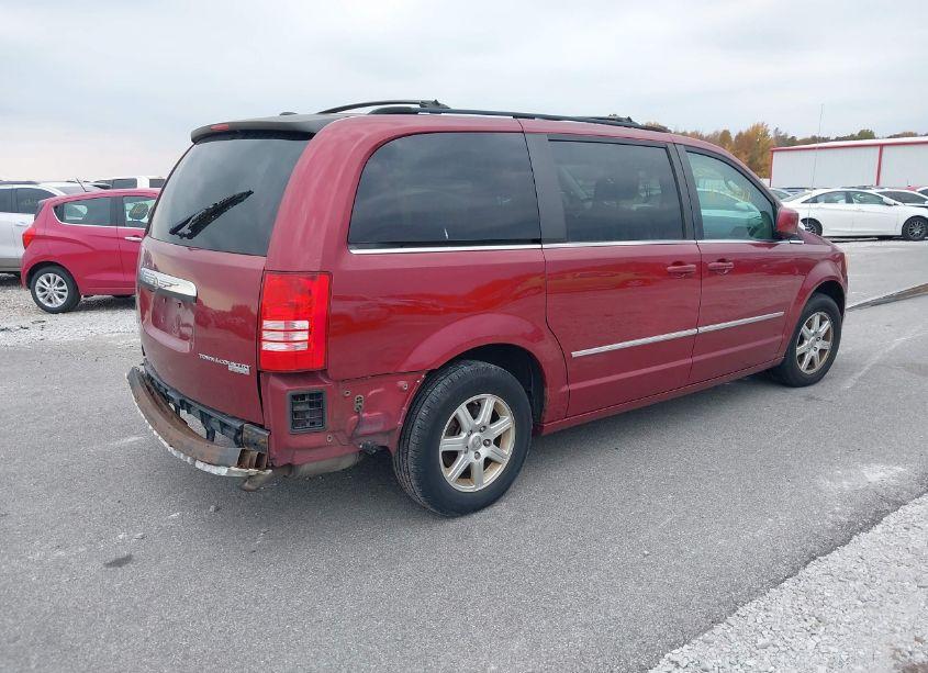 Photo 4 of 2010 Chrysler Town & COUNTRY TOURING PLUS (VIN 2A4RR8DX4AR339056)