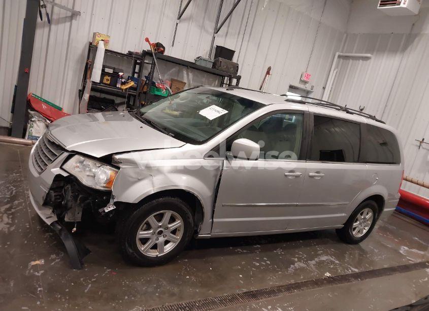 Photo 15 of 2010 Chrysler Town & COUNTRY TOURING PLUS (VIN 2A4RR8DX4AR361008)