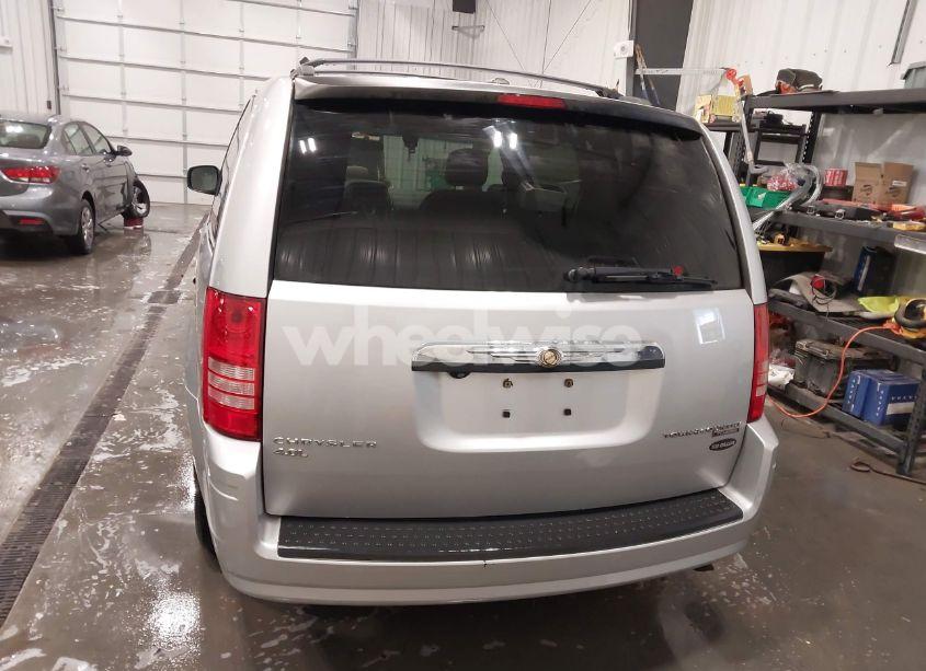 Photo 17 of 2010 Chrysler Town & COUNTRY TOURING PLUS (VIN 2A4RR8DX4AR361008)