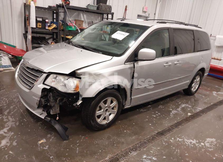 Photo 2 of 2010 Chrysler Town & COUNTRY TOURING PLUS (VIN 2A4RR8DX4AR361008)