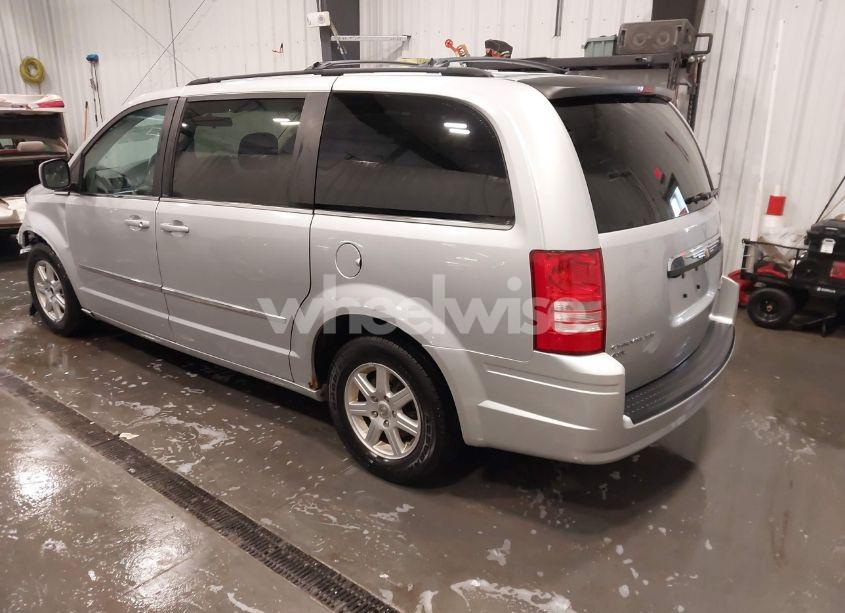 Photo 3 of 2010 Chrysler Town & COUNTRY TOURING PLUS (VIN 2A4RR8DX4AR361008)