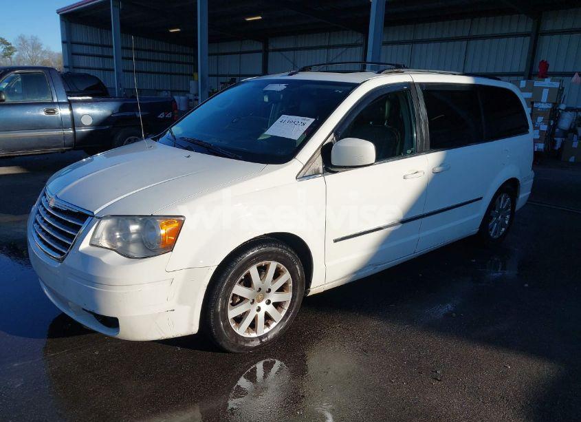 Photo 2 of 2010 Chrysler Town & COUNTRY TOURING PLUS (VIN 2A4RR8DX5AR439022)