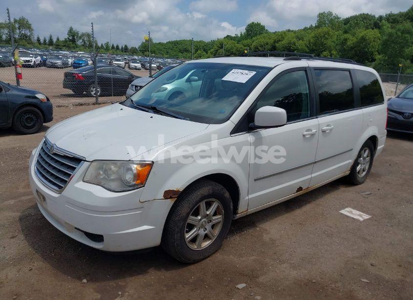 Photo 2 of 2010 Chrysler Town & COUNTRY TOURING PLUS (VIN 2A4RR8DX5AR496188)