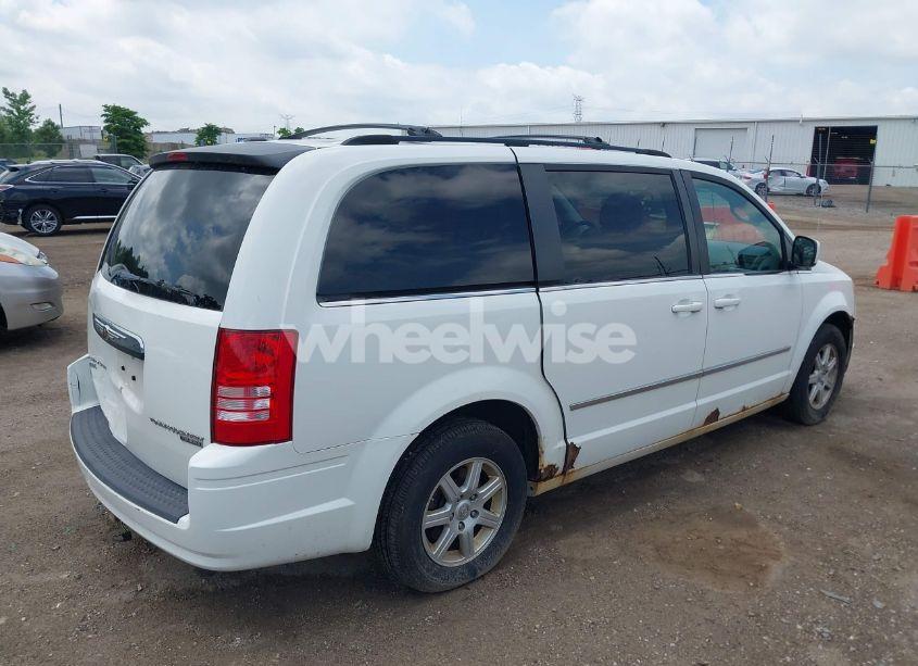 Photo 4 of 2010 Chrysler Town & COUNTRY TOURING PLUS (VIN 2A4RR8DX5AR496188)