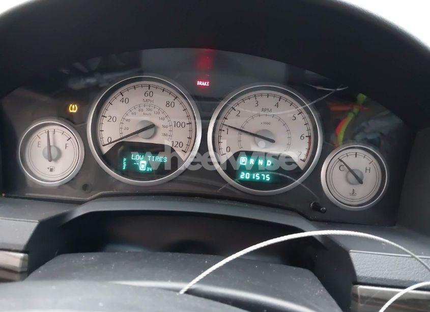 Photo 7 of 2010 Chrysler Town & COUNTRY TOURING PLUS (VIN 2A4RR8DX6AR387934)