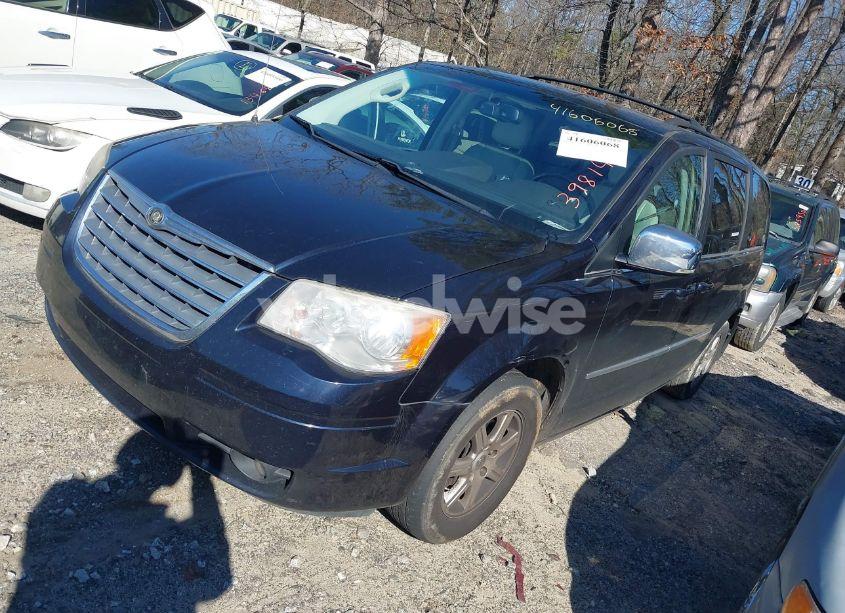 Photo 2 of 2010 Chrysler Town & COUNTRY TOURING PLUS (VIN 2A4RR8DX6AR398142)