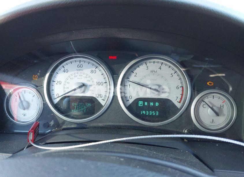 Photo 7 of 2010 Chrysler Town & COUNTRY TOURING PLUS (VIN 2A4RR8DX6AR398142)