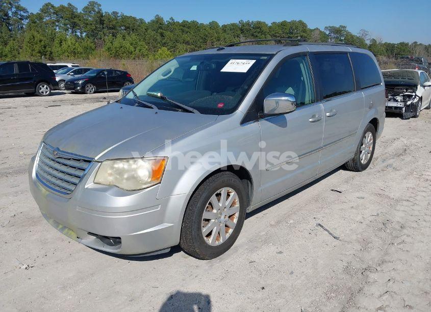 Photo 2 of 2010 Chrysler Town & COUNTRY TOURING PLUS (VIN 2A4RR8DX7AR382158)