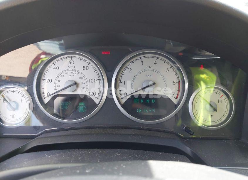 Photo 7 of 2010 Chrysler Town & COUNTRY TOURING PLUS (VIN 2A4RR8DX8AR320512)