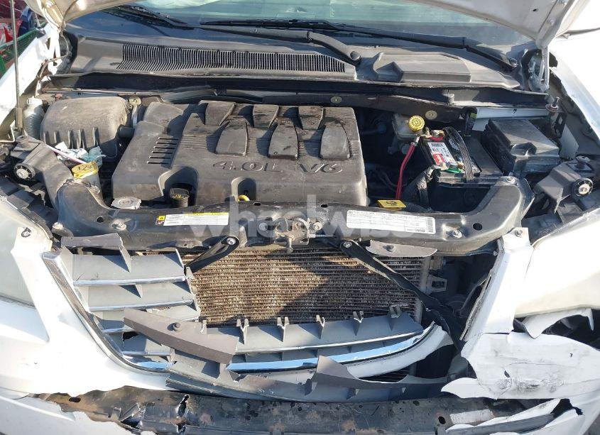 Photo 10 of 2010 Chrysler Town & COUNTRY TOURING PLUS (VIN 2A4RR8DX8AR387935)