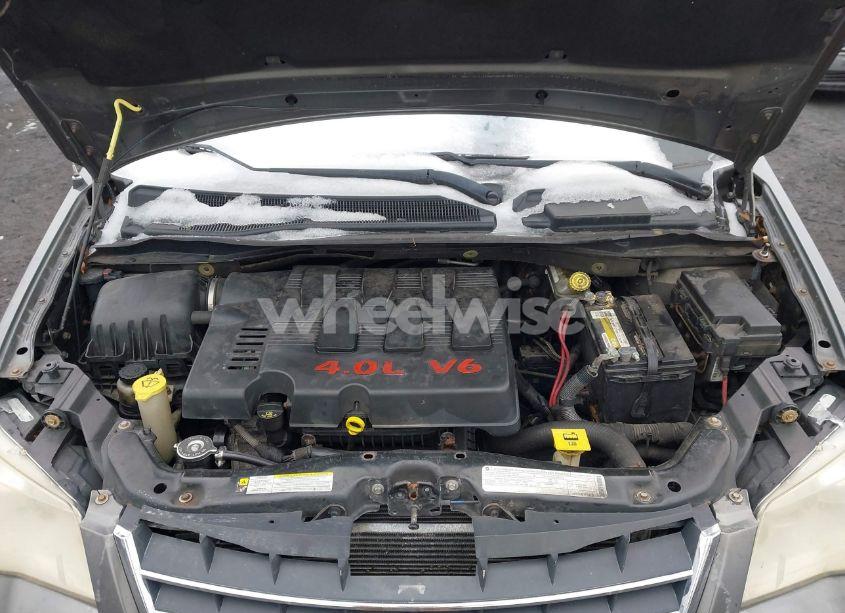 Photo 10 of 2010 Chrysler Town & COUNTRY TOURING PLUS (VIN 2A4RR8DX8AR454761)