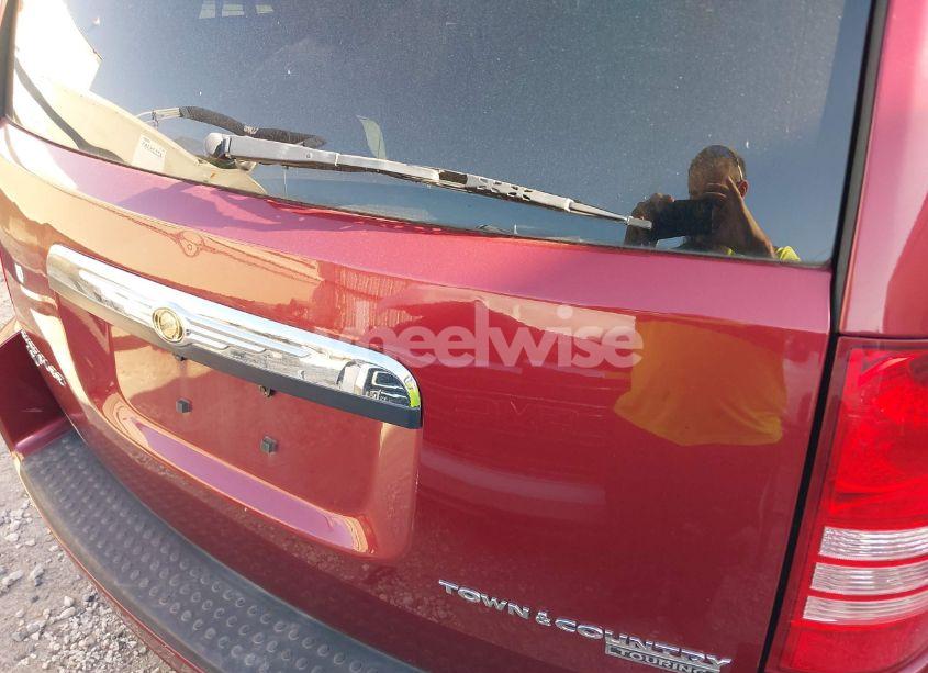 Photo 6 of 2010 Chrysler Town & COUNTRY TOURING PLUS (VIN 2A4RR8DX9AR334161)