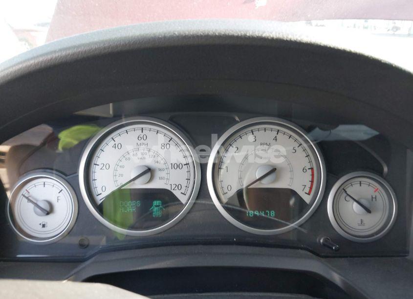 Photo 7 of 2010 Chrysler Town & COUNTRY TOURING PLUS (VIN 2A4RR8DX9AR334161)