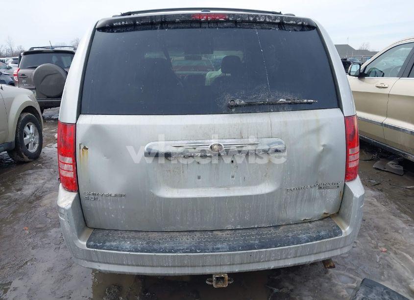 Photo 16 of 2010 Chrysler Town & COUNTRY TOURING PLUS (VIN 2A4RR8DX9AR374613)