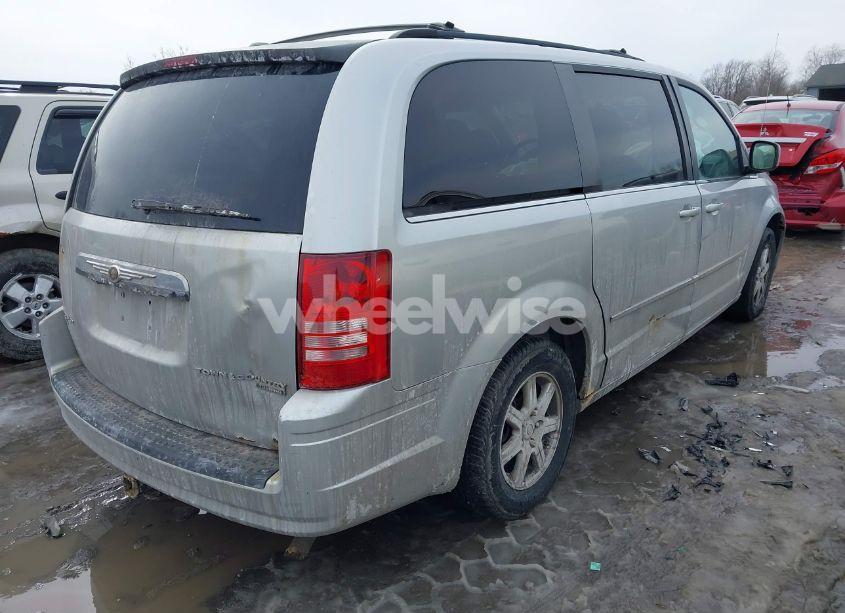 Photo 4 of 2010 Chrysler Town & COUNTRY TOURING PLUS (VIN 2A4RR8DX9AR374613)