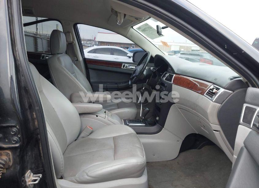 Photo 5 of 2007 Chrysler Pacifica TOURING (VIN 2A8GF68X67R327710)